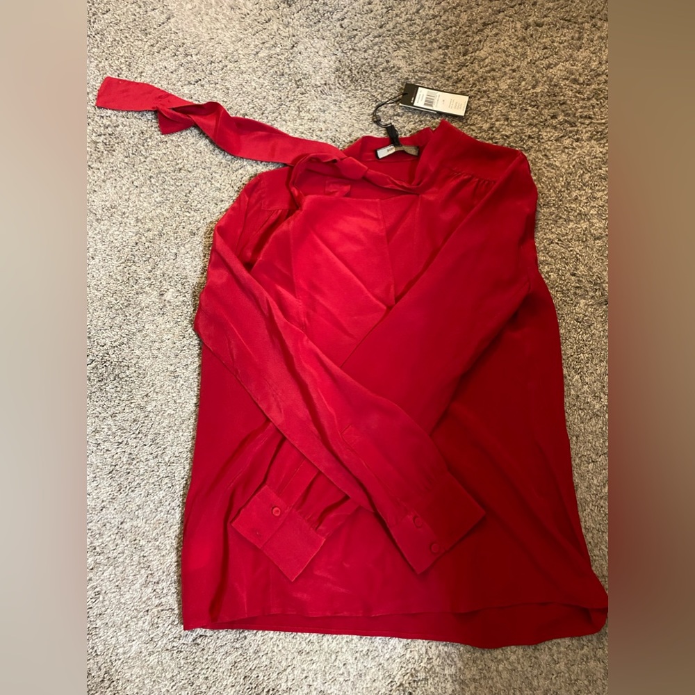 New medium red BcbgMaxazria Cleona blouse